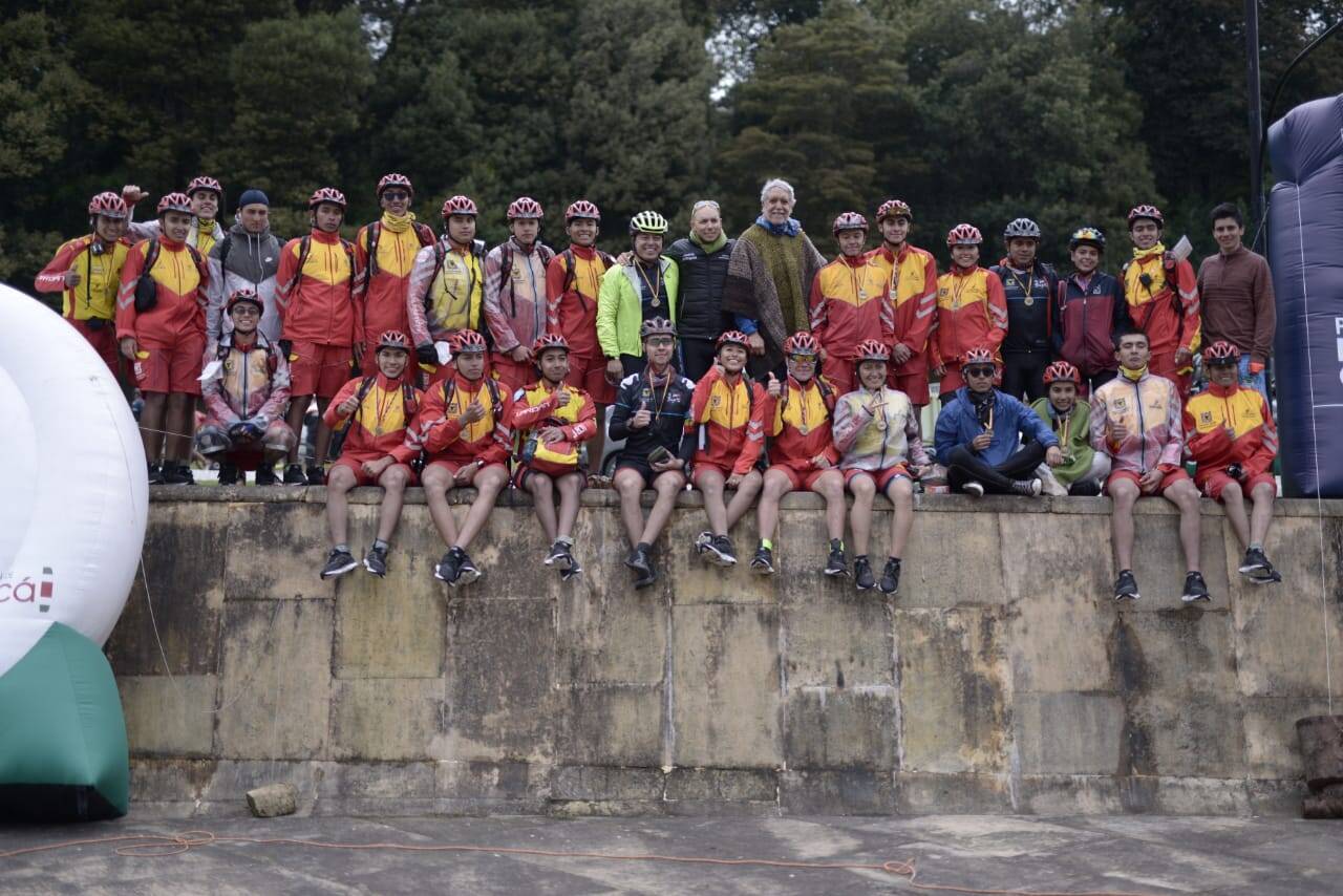 equipo de ciclistas