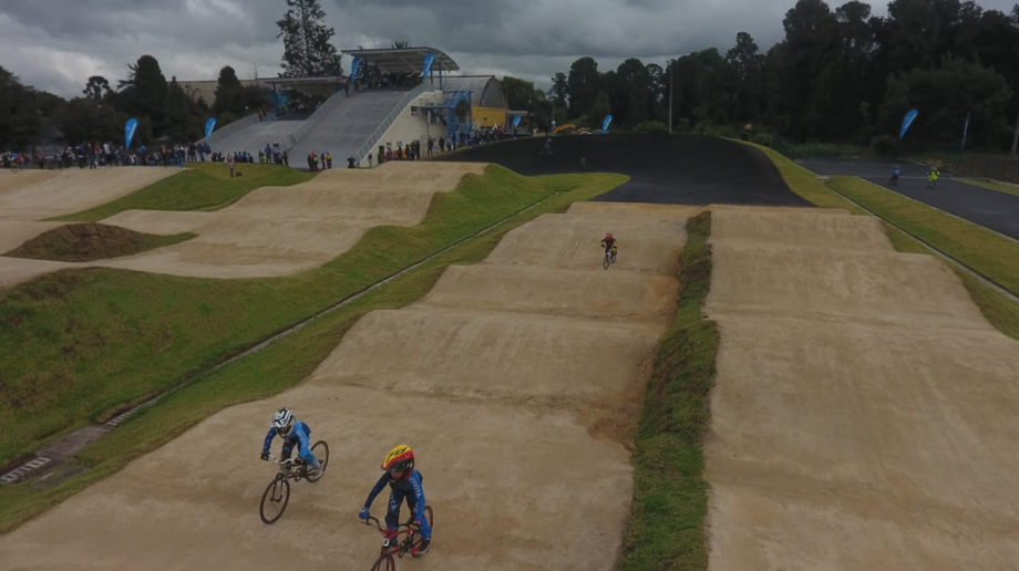 Pista profesional de BMX