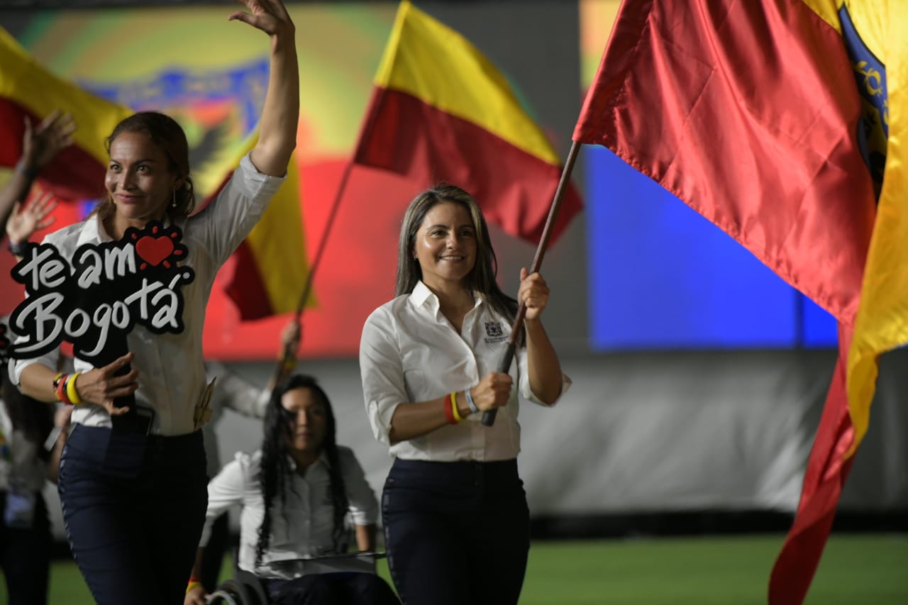 karateca Diana Muñoz y la atleta paralímpica Marta Liliana Hernández