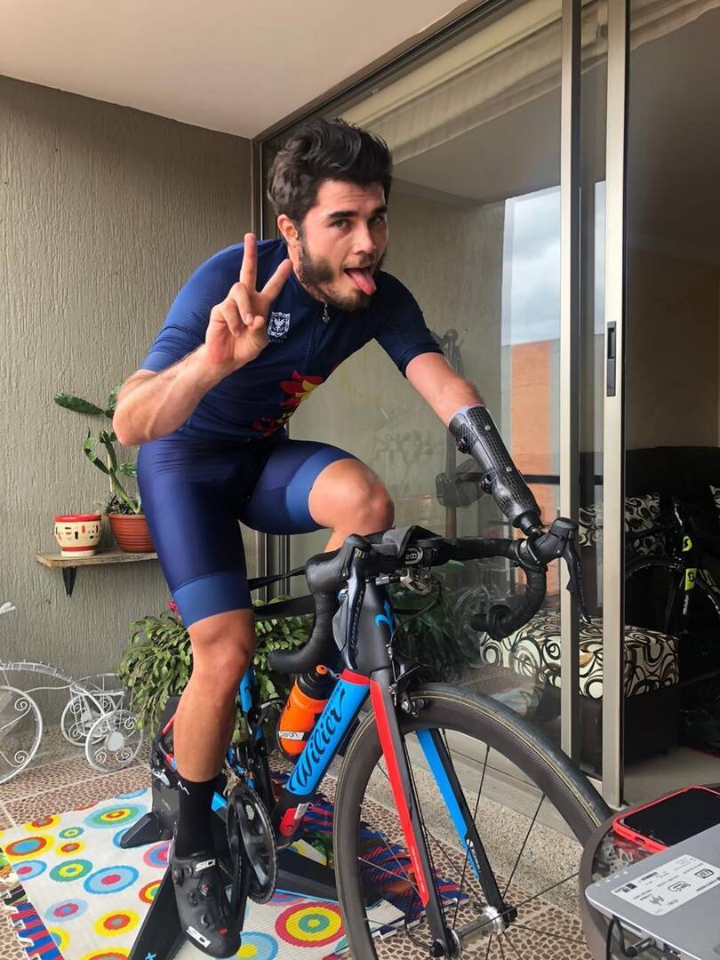 Edwin Matiz en su bicicleta