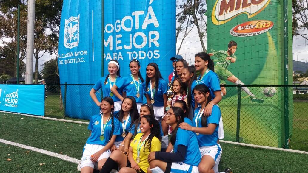 equipo femenino de futbol