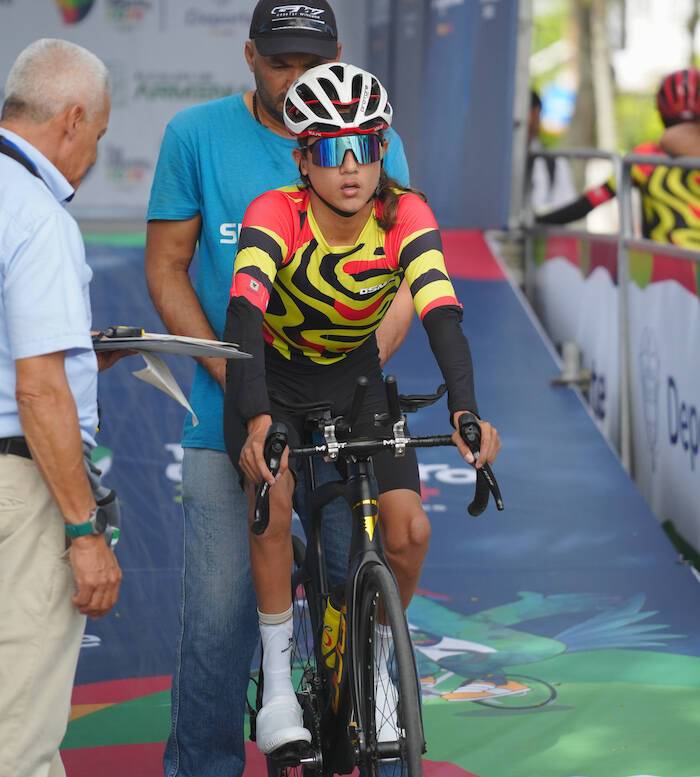 Su estreno en la pista del Alcides Nieto Patiño fue con un bronce en la prueba del kilómetro, en velocidad pura. (Foto IDRD)