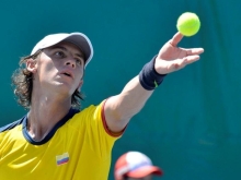 William Felipe Mantilla jugando tenis