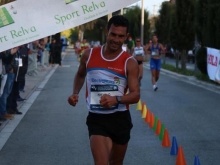 Deportista de atletismo en competencia