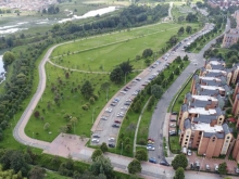vista aérea de parque y edificaciones