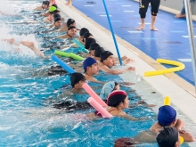 Natación en piscina