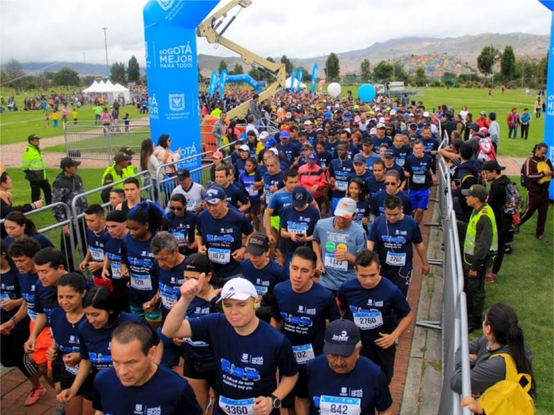 personas corriendo