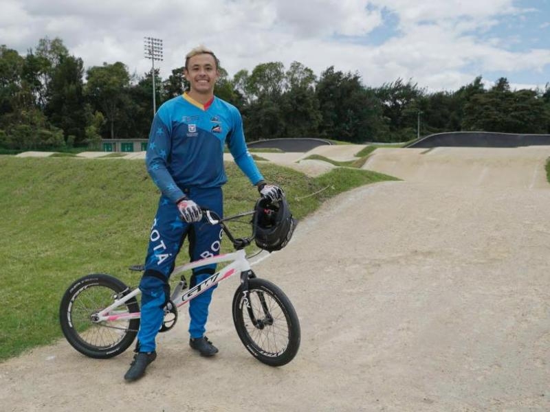 Miguel Alejandro Calixto y su bmx